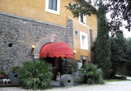 Bed & Breakfast / Pensione Ristorante Vecchio Montano Bed & Breakfast / Pensione Ristorante Vecchio Montano