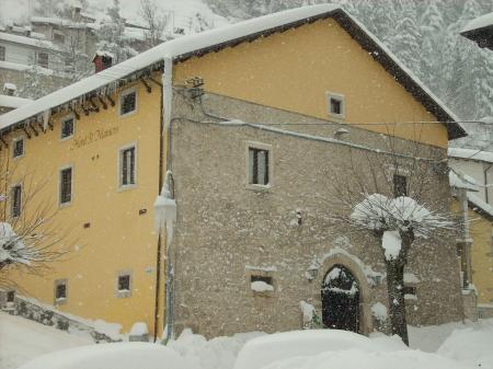 Hotel Il Maniero Rocca Pia