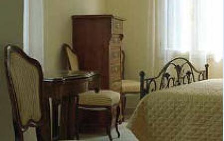 La Rosa di Venezia La Rosa di Venezia