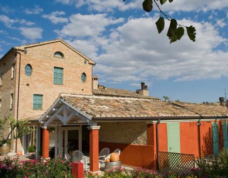 The infinite Country House