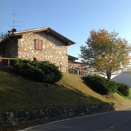 Pansion Grone Colli San Fermo
