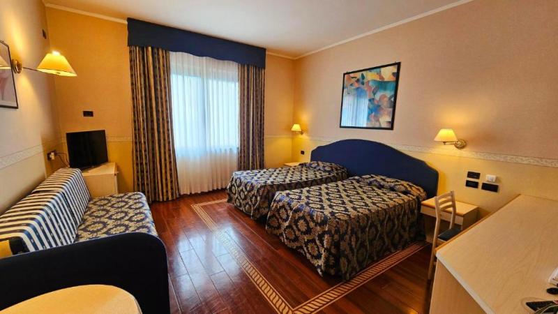 Hotel 3