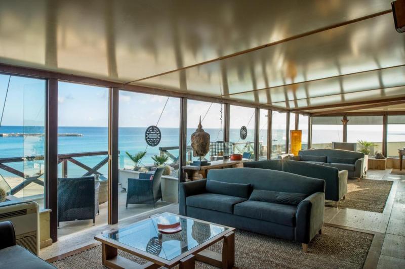 a3.jpg
