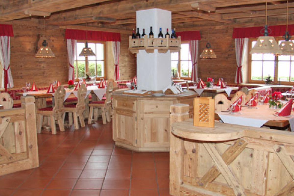 Hotel Žar na otvorenom